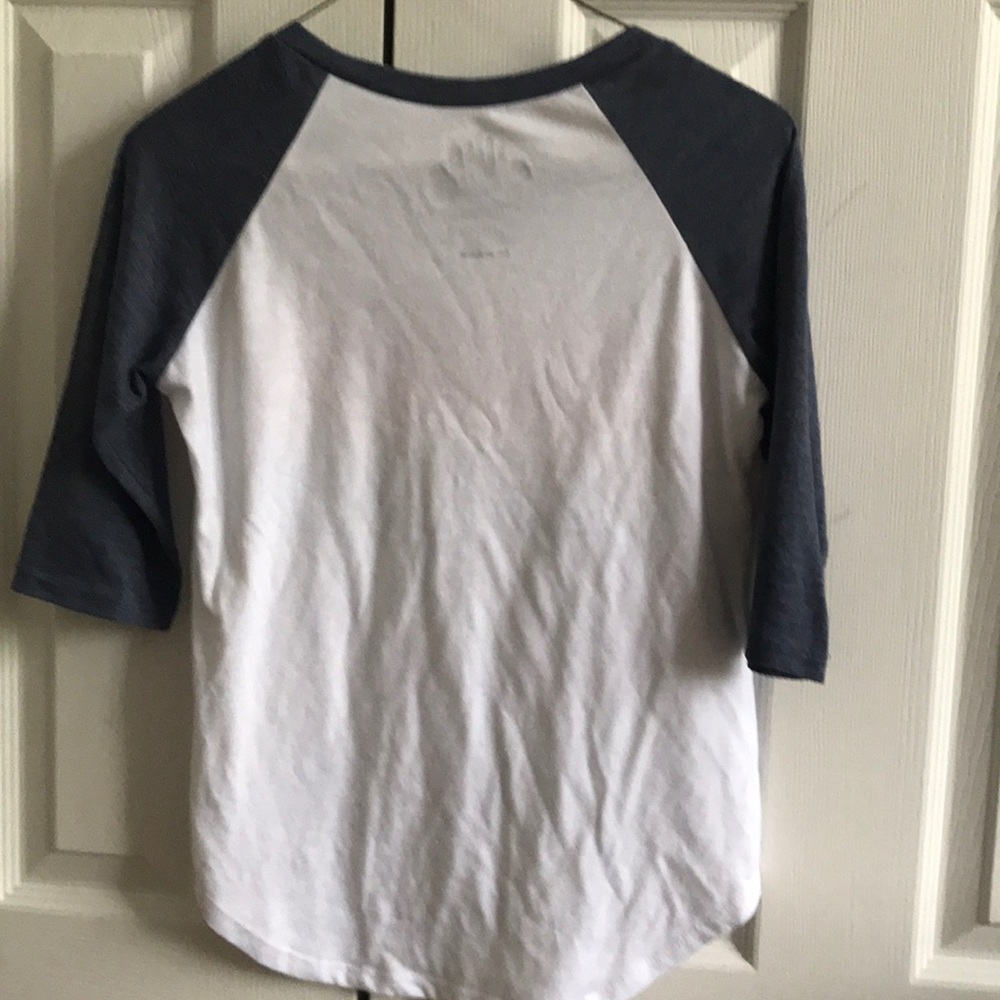 White t-shirt - Picture 2 of 2
